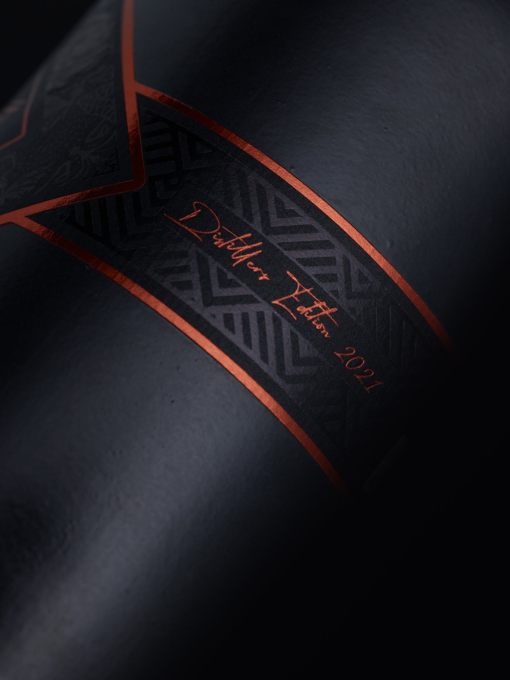 The Illusionist Distiller's Edition 2021 gin 500 ml floreale