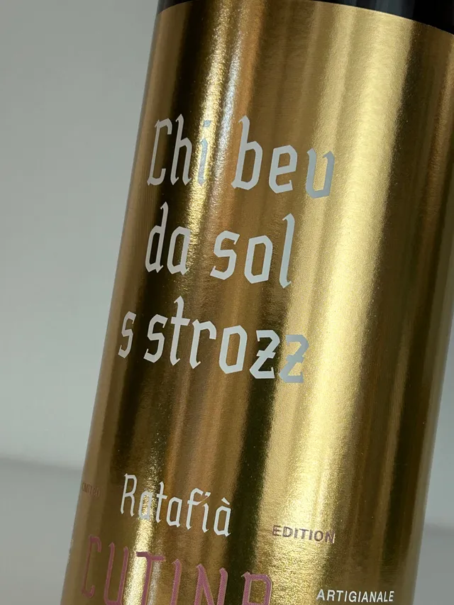 Cutina Limited Edition Chi bev da sol s strozz ratafià 500 ml