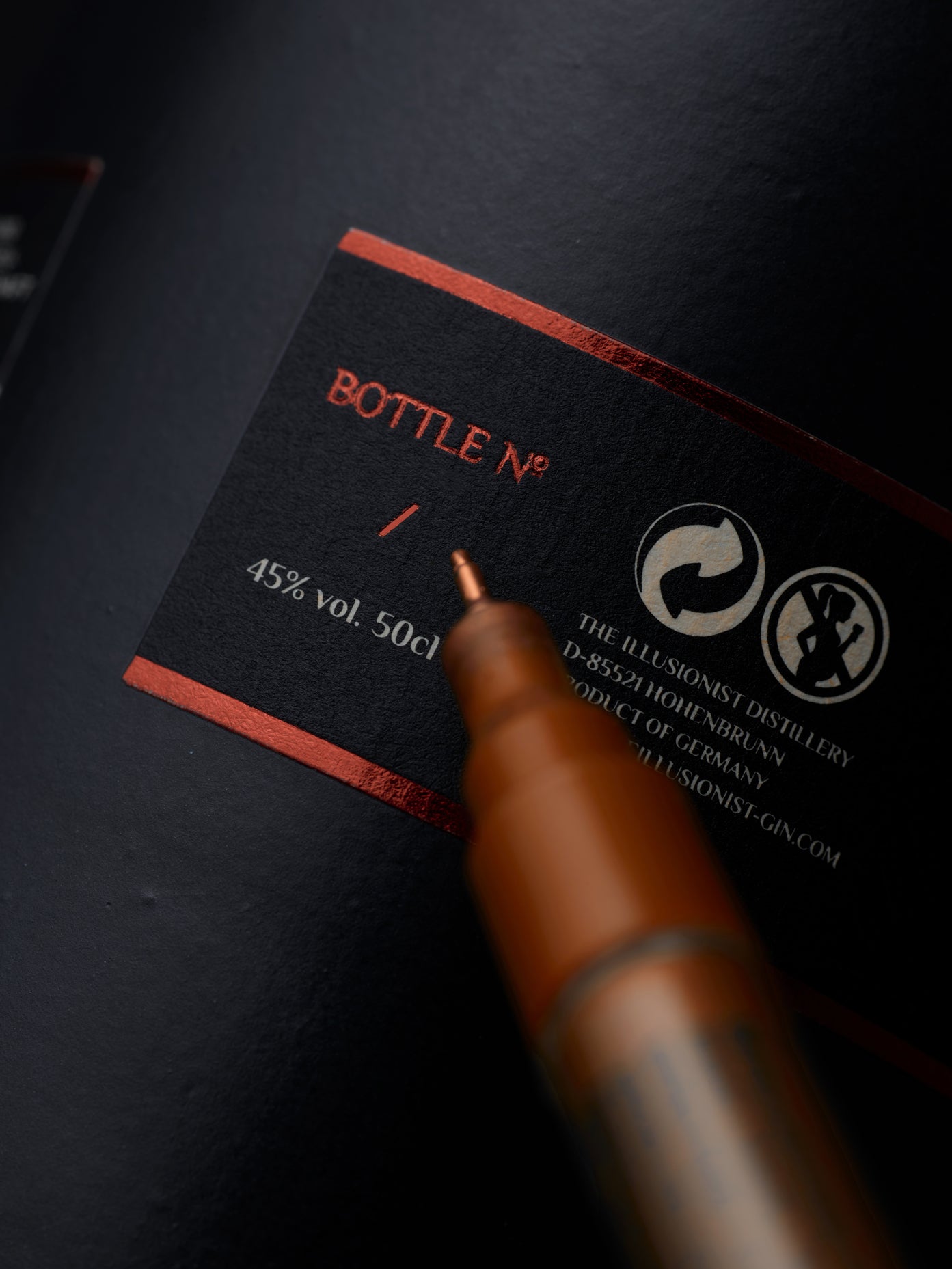The Illusionist Distiller's Edition 2021 gin 500 ml floreale
