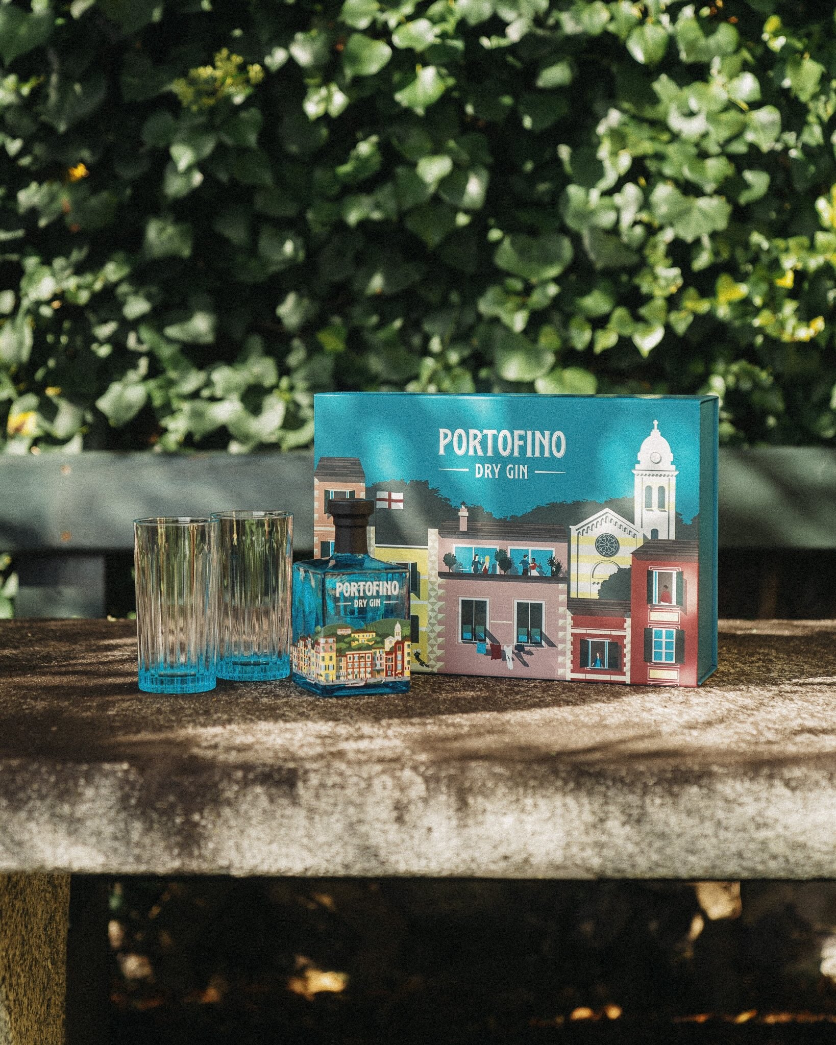 Portofino Dry Gin Confezione Regalo gin 500 ml con bicchieri